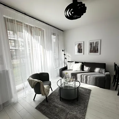 Lejlighed Discover Chic Living In Wilanow With Our Stylish At Holzera 1. Warszawa